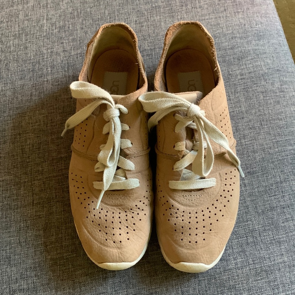 Ugg Sneakers tread lite